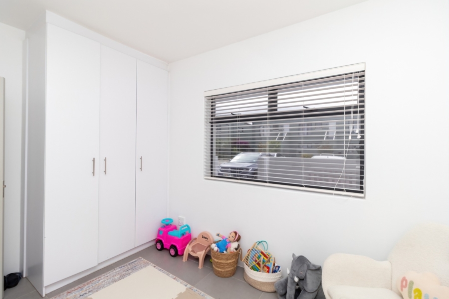 2 Bedroom Property for Sale in Burgundy Estate Western Cape